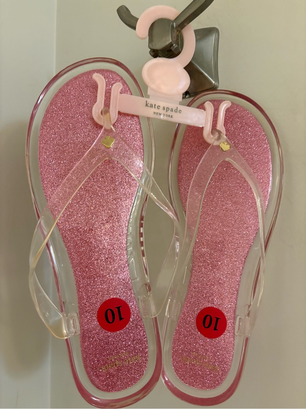 Kate Spade Pink Glitter Jelly Sandals Size 10 NEW Never Worn Barbiecore - Picture 2 of 4